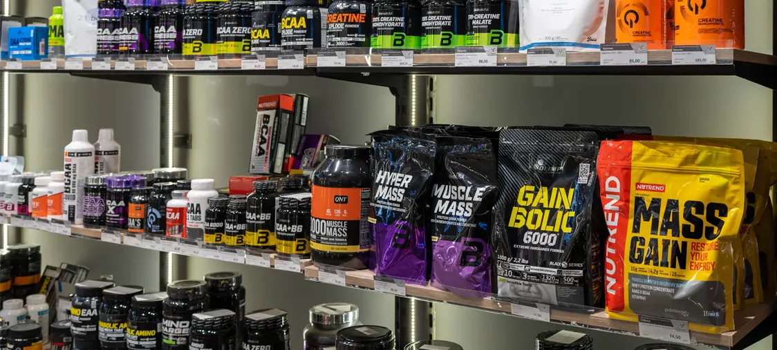 Mass Gainer Supplements vs. Whole Foods: Which is Better for Bulking Up?